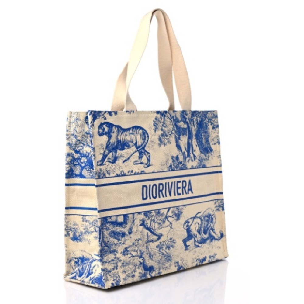 CHRISTIAN DIOR
Straw Dioriviera Tote Beige